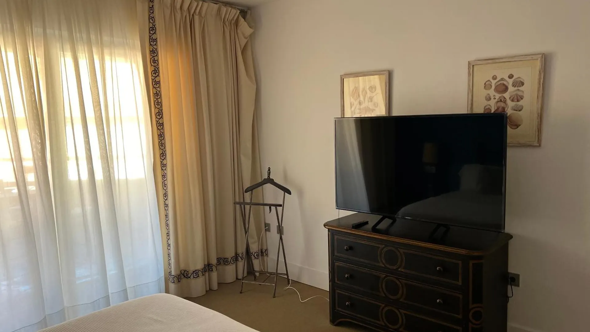 Apartamento Puerto Sotogrande Marina 0*,  Spanyolország
